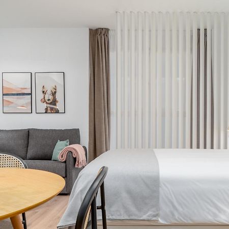 Limehome Valencia Carrer D'Antonio Ferrandis Exteriér fotografie