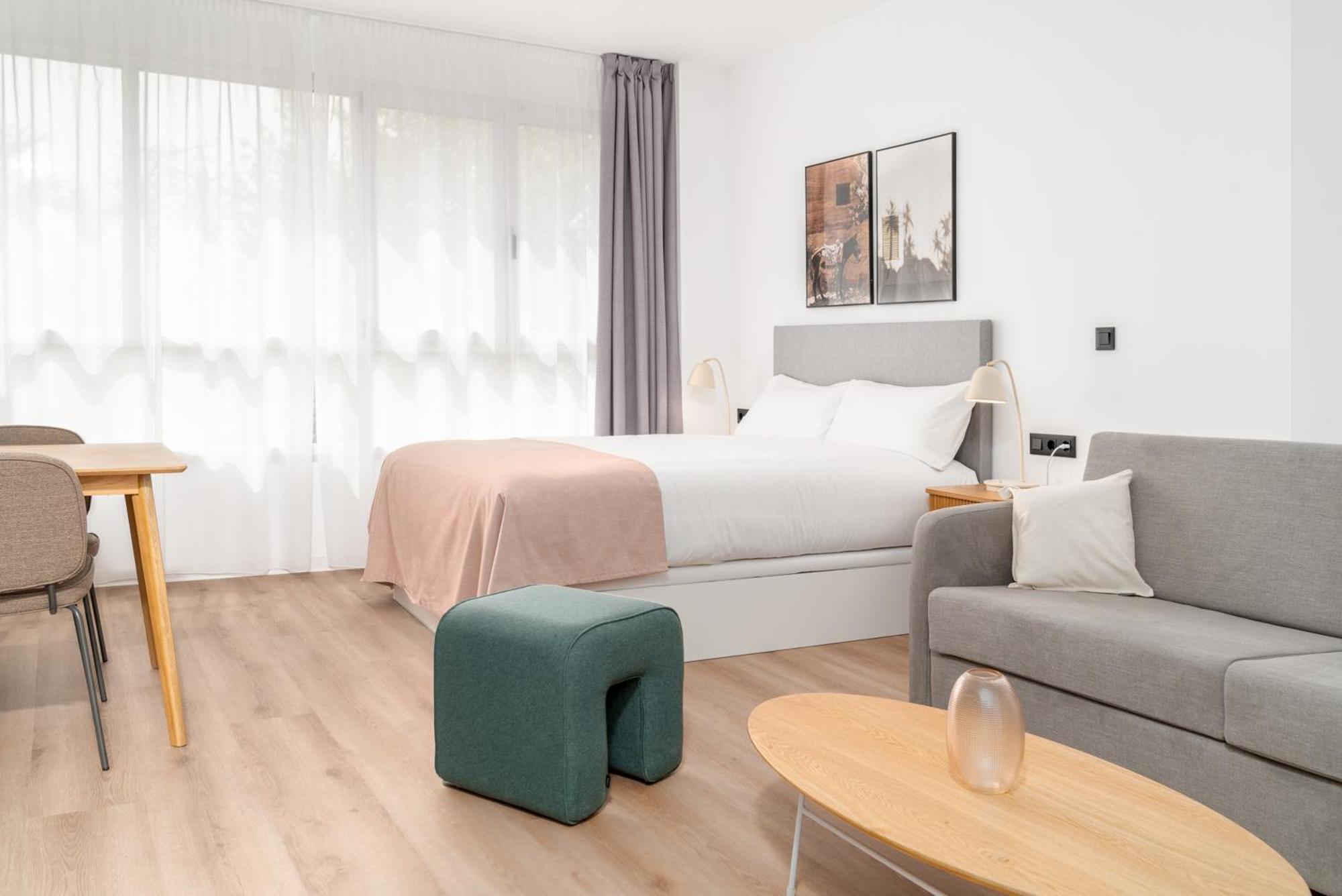 Limehome Valencia Carrer D'Antonio Ferrandis Exteriér fotografie